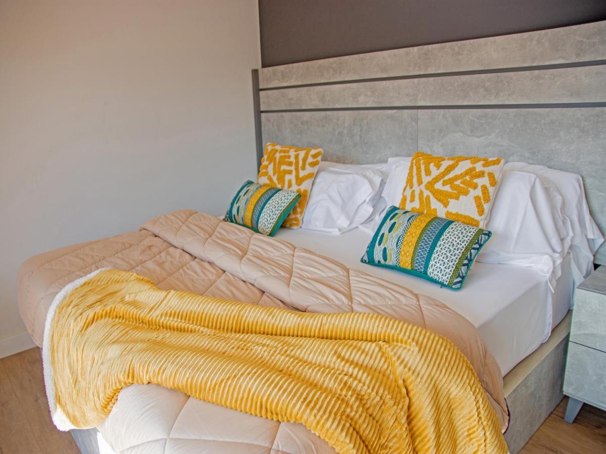 Apartamentos Santander Maliano Suites 3000 Exteriör bild